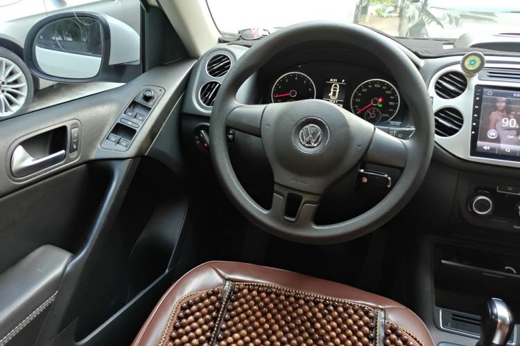 Used Volkswagen Tiguan 2016 300TSI Automatic Two-Wheel Drive Trend Edition Steering Wheel