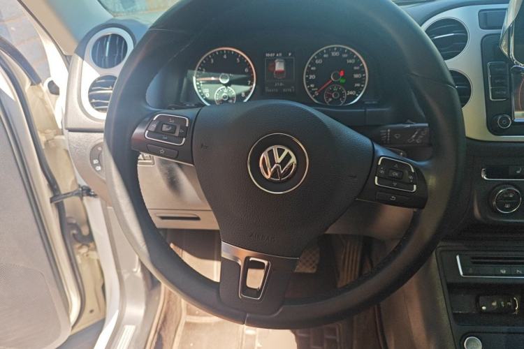 Used Volkswagen Tiguan 2016 330TSI Automatic All-Wheel-Drive Flagship Edition Steering Wheel