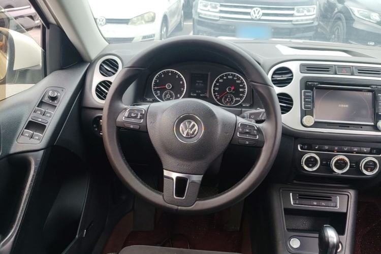 Used Volkswagen Tiguan 2016 330TSI Automatic All-Wheel-Drive Flagship Edition Steering Wheel