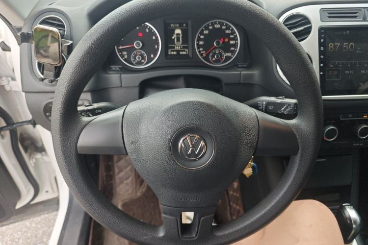 Used Volkswagen Tiguan 2016 280TSI Automatic Two-Wheel-Drive Silk Road Style Edition Steering Wheel