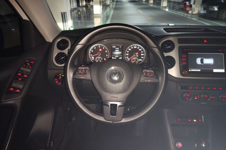 Used Volkswagen Tiguan 2016 330TSI Automatic All-Wheel-Drive Flagship Edition Steering Wheel