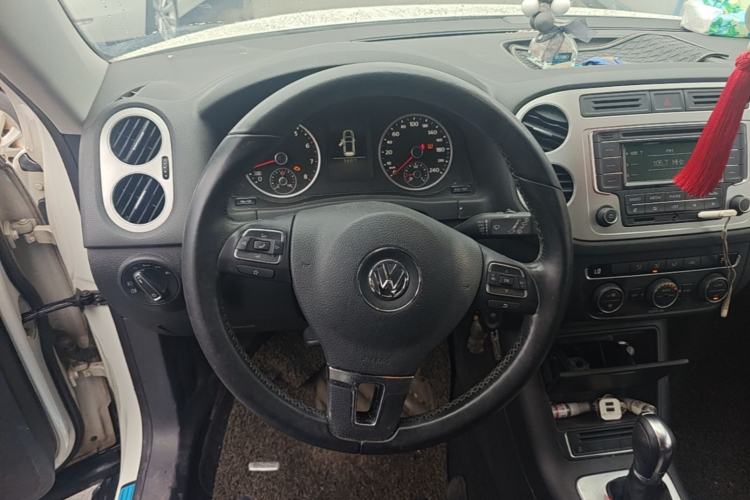 Used Volkswagen Tiguan 2016 300TSI Automatic Two-Wheel Drive Comfort Edition Steering Wheel