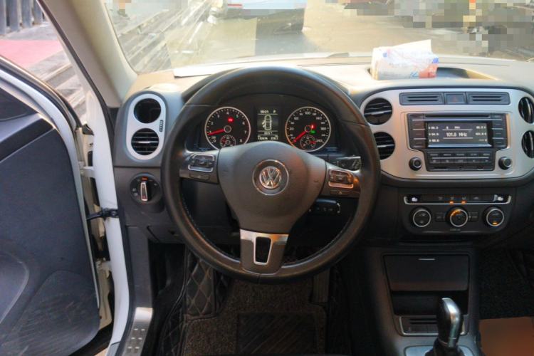 Used Volkswagen Tiguan 2016 300TSI Automatic Two-Wheel Drive Comfort Edition Steering Wheel