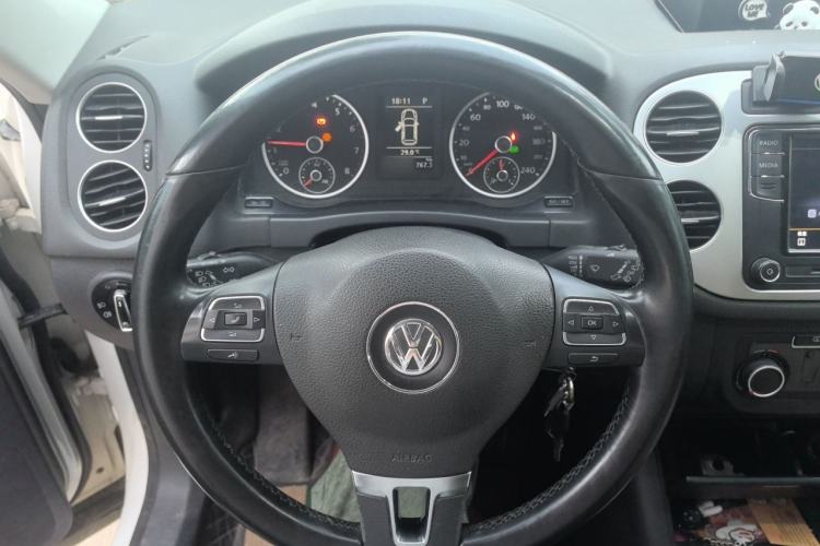 Used Volkswagen Tiguan 2016 300TSI Automatic Two-Wheel Drive Trend Edition Steering Wheel