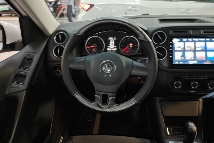 Used Volkswagen Tiguan 2016 280TSI Automatic Two-Wheel-Drive Silk Road Style Edition Steering Wheel