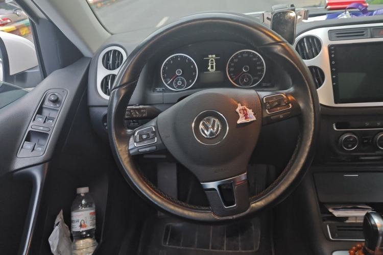 Used Volkswagen Tiguan 2016 300TSI Automatic All-Wheel Drive Fashion Vision Edition Steering Wheel