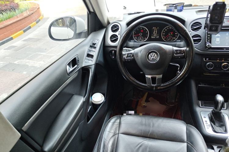 Used Volkswagen Tiguan 2016 300TSI Automatic Two-Wheel Drive Comfort Edition Steering Wheel