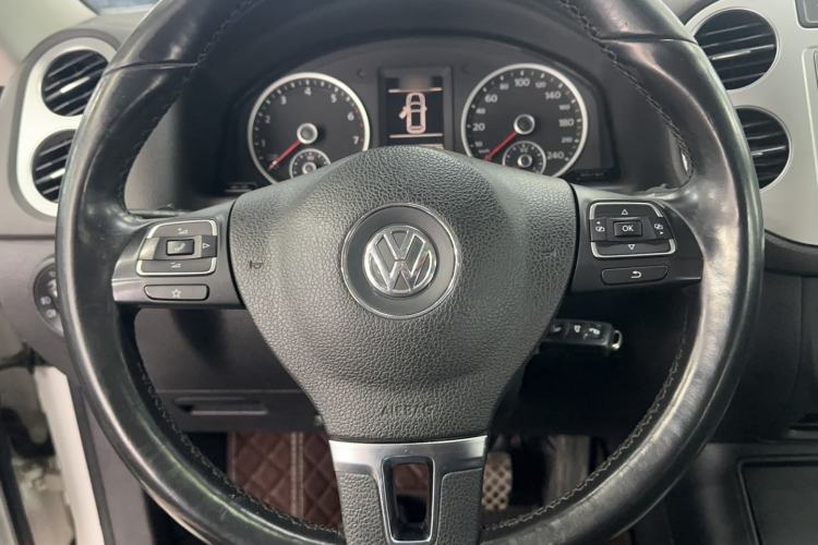 Used Volkswagen Tiguan 2016 300TSI Automatic All-Wheel Drive Fashion Vision Edition Steering Wheel