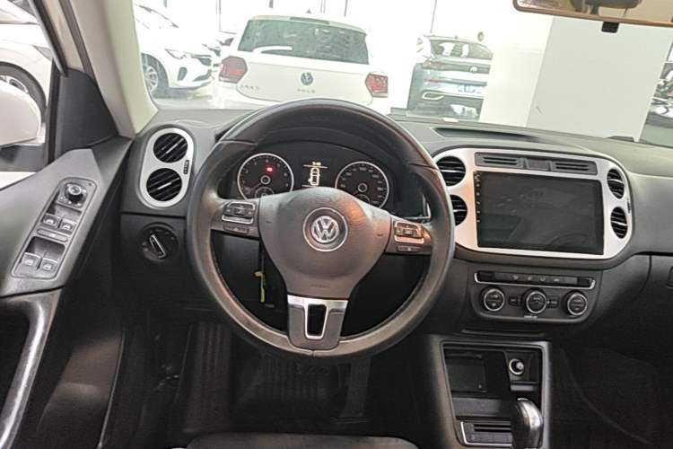 Used Volkswagen Tiguan 2016 300TSI Automatic Two-Wheel Drive Comfort Edition Steering Wheel