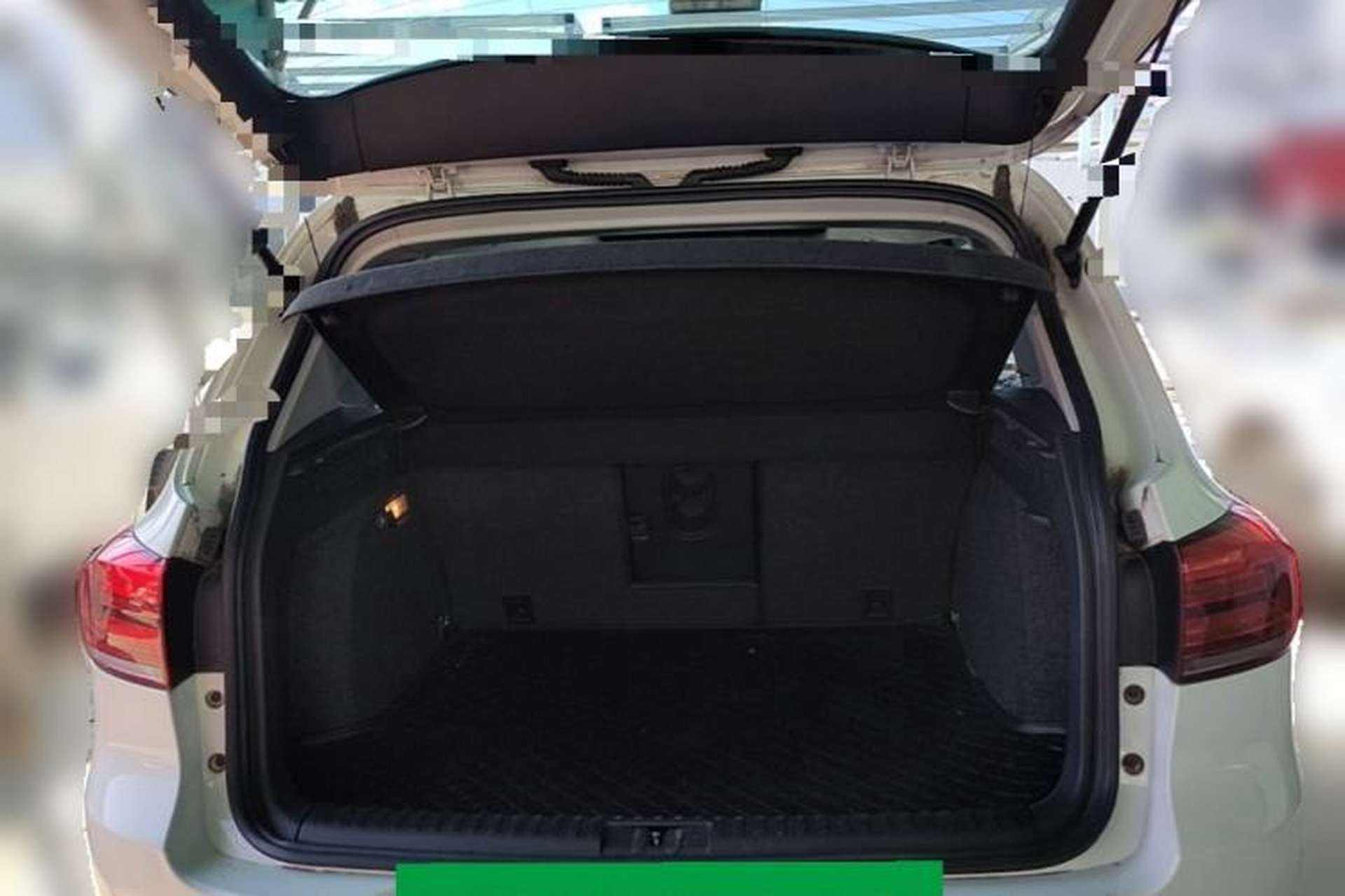 Used Volkswagen Tiguan 2016 280TSI Automatic Two-Wheel Drive Silk Road Comfort Edition Trunk