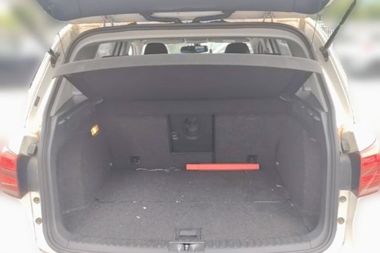 Used Volkswagen Tiguan 2016 300TSI Automatic Two-Wheel Drive Comfort Edition Trunk
