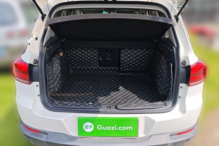 Used Volkswagen Tiguan 2016 300TSI Automatic All-Wheel Drive Luxury Edition Trunk