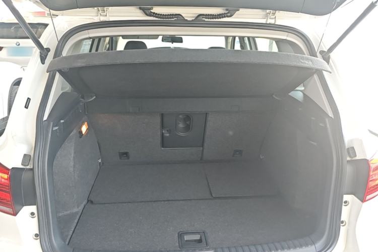 Used Volkswagen Tiguan 2016 280TSI Automatic Two-Wheel Drive Silk Road Comfort Edition Trunk