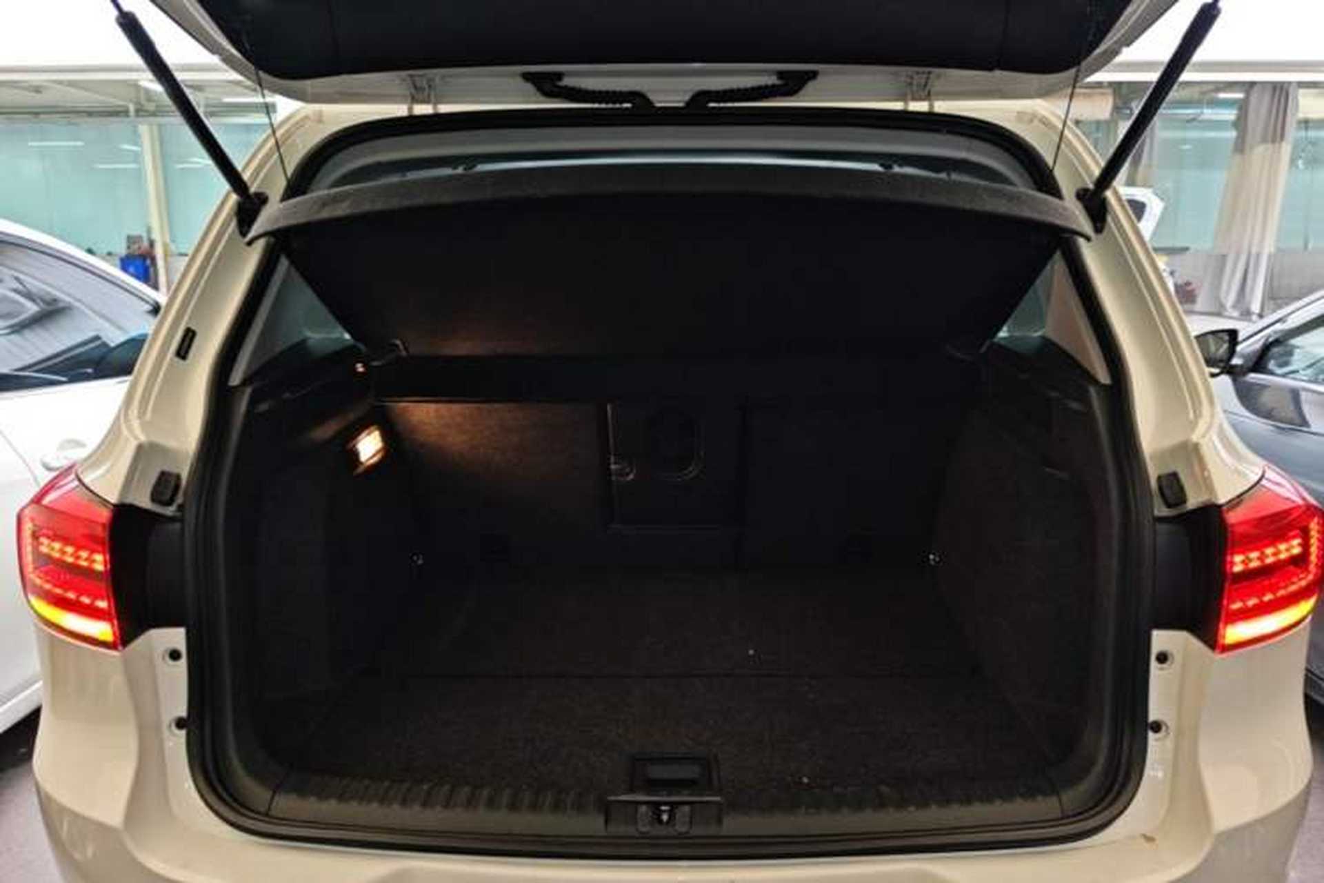 Used Volkswagen Tiguan 2016 280TSI Automatic Two-Wheel-Drive Silk Road Style Edition Trunk