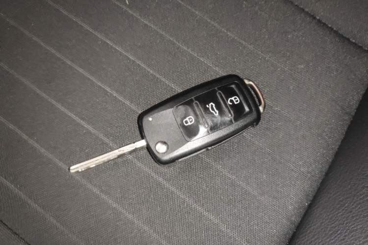 Used Volkswagen Tiguan 2016 300TSI Automatic Two-Wheel Drive Trend Edition Vehicle Key