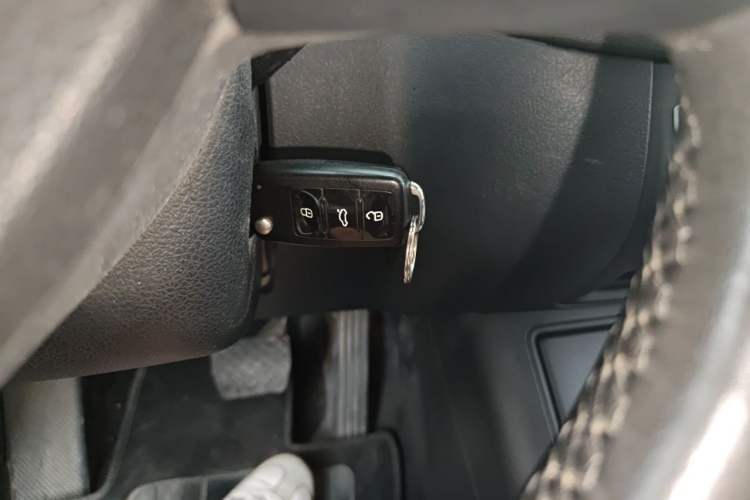 Used Volkswagen Tiguan 2016 300TSI Automatic Two-Wheel Drive Comfort Edition Vehicle Key