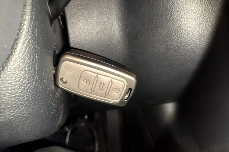 Used Volkswagen Tiguan 2016 300TSI Automatic Two-Wheel Drive Trend Edition Vehicle Key
