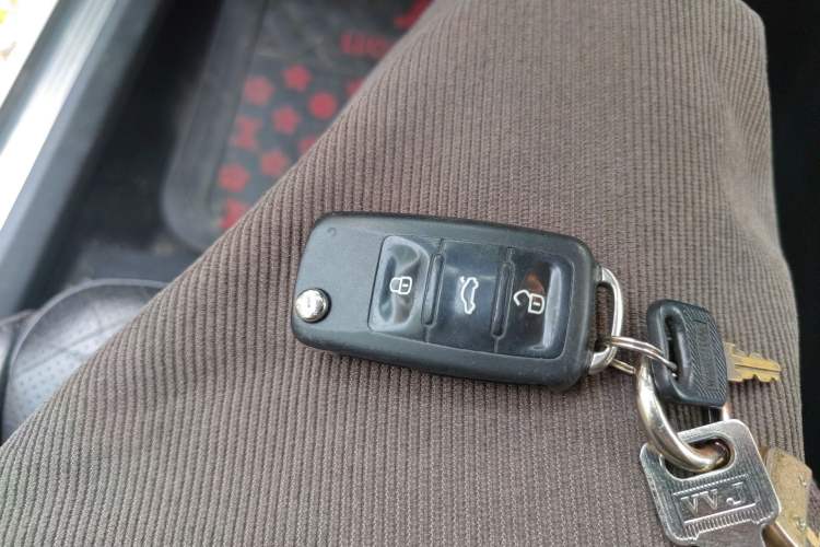 Used Volkswagen Tiguan 2016 300TSI Automatic Two-Wheel Drive Luxury Edition Vehicle Key