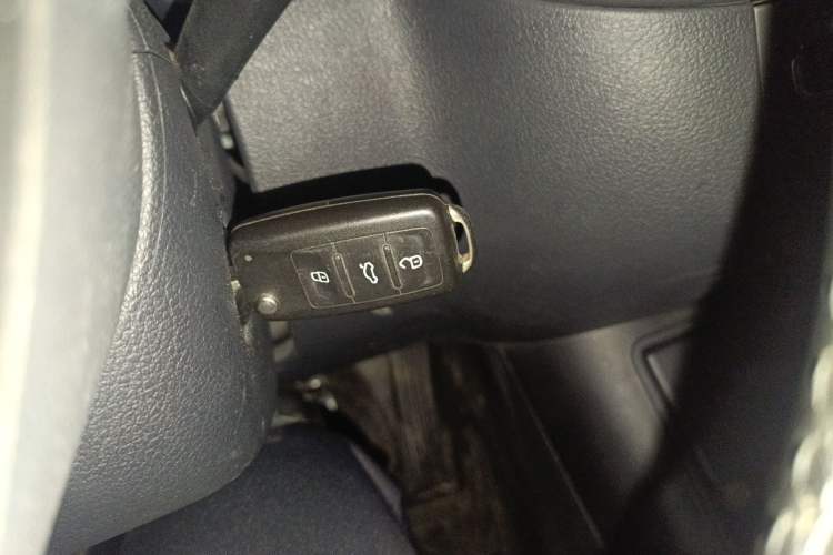 Used Volkswagen Tiguan 2016 300TSI Automatic Two-Wheel Drive Comfort Edition Vehicle Key