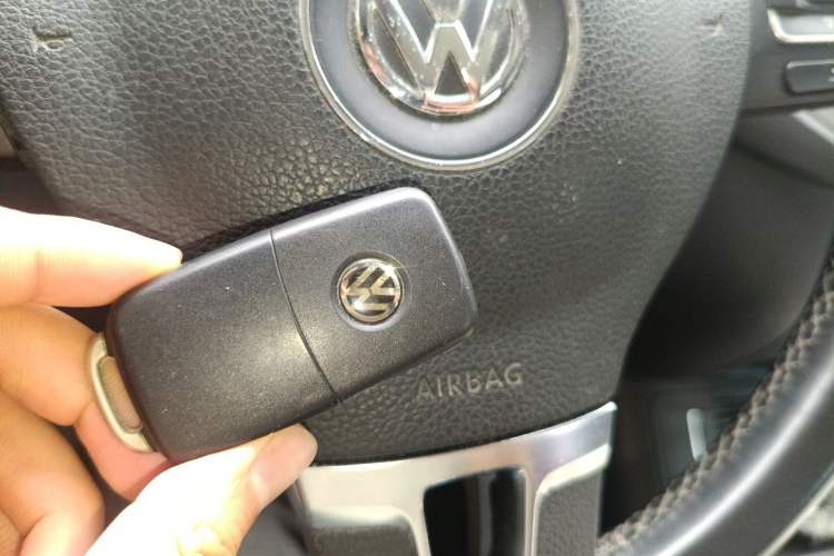 Used Volkswagen Tiguan 2016 300TSI Automatic Two-Wheel Drive Luxury Edition Vehicle Key