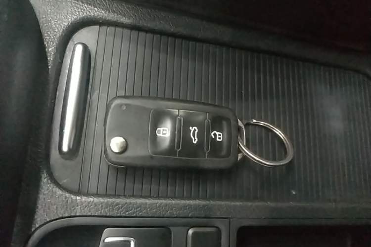 Used Volkswagen Tiguan 2016 300TSI Automatic Two-Wheel Drive Comfort Edition Vehicle Key