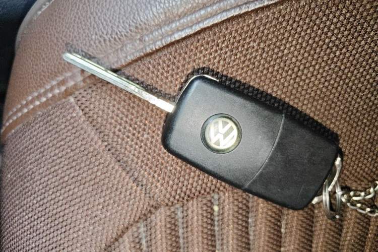 Used Volkswagen Tiguan 2016 280TSI Automatic Two-Wheel-Drive Silk Road Style Edition Vehicle Key