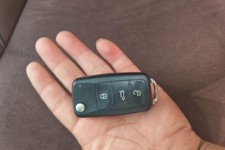 Used Volkswagen Tiguan 2016 330TSI Automatic All-Wheel-Drive Flagship Edition Vehicle Key