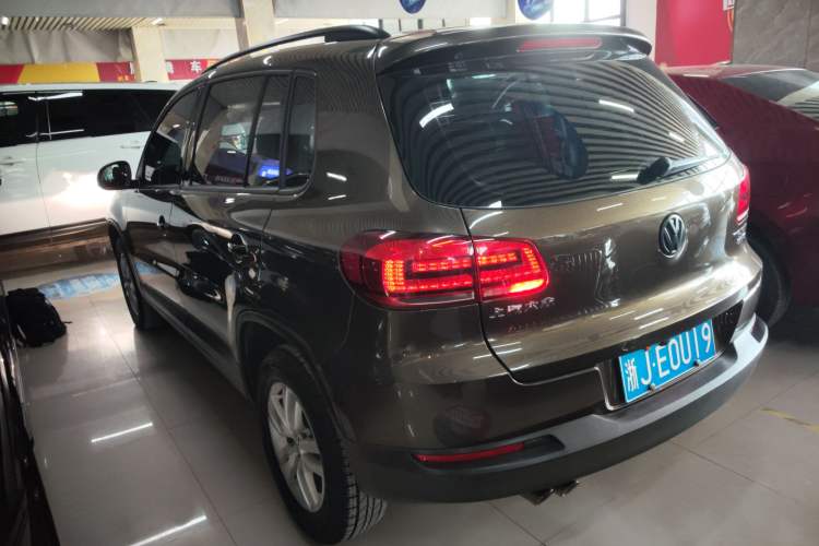 Used Volkswagen Tiguan 2016 300TSI Automatic Two-Wheel Drive Trend Edition Exterior 2