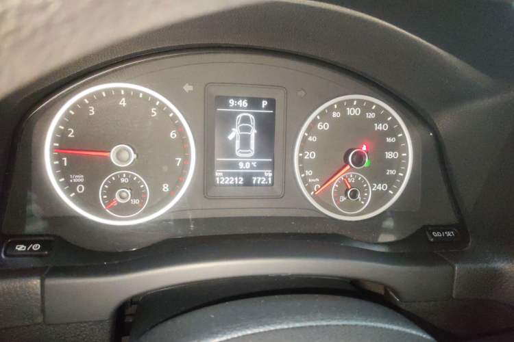Used Volkswagen Tiguan 2016 300TSI Automatic Two-Wheel Drive Trend Edition Instrument Cluster