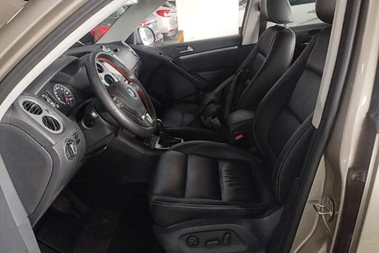 Used Volkswagen Tiguan 2016 300TSI Automatic Two-Wheel Drive Comfort Edition Left Front Seat