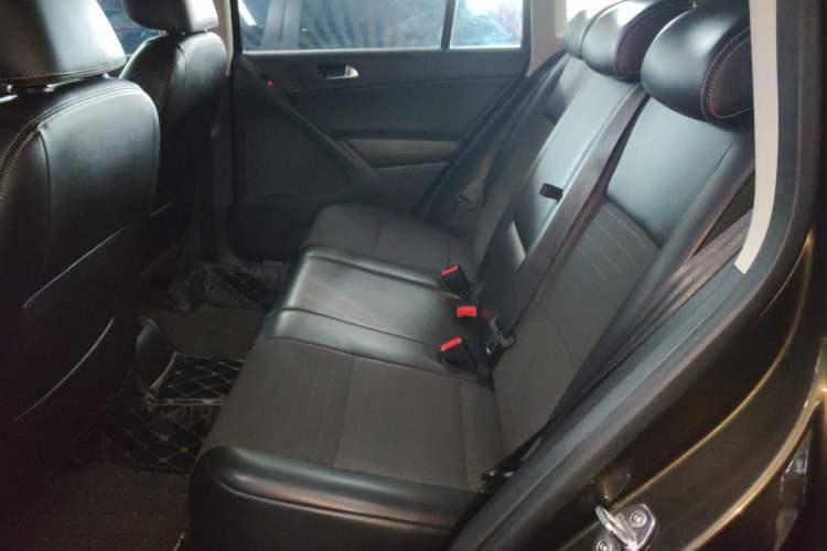 Used Volkswagen Tiguan 2016 300TSI Automatic Two-Wheel Drive Trend Edition Left Rear Seat