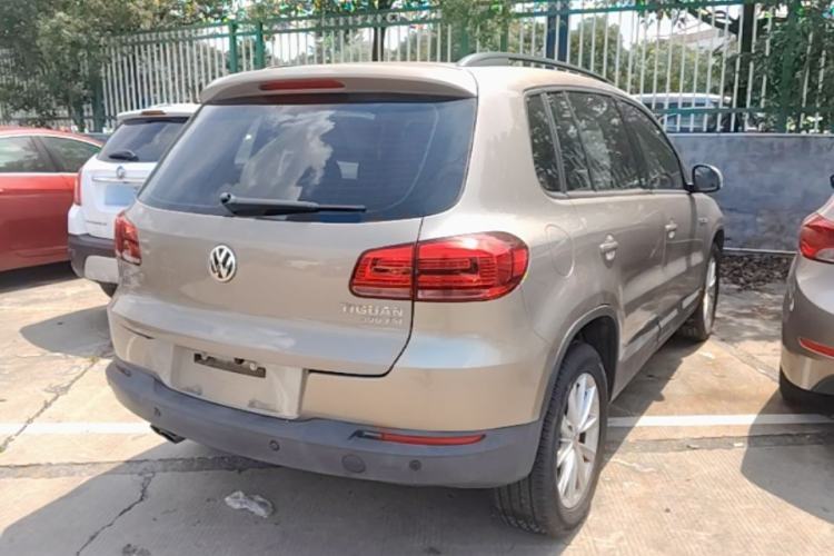 Used Volkswagen Tiguan 2016 300TSI Automatic All-Wheel Drive Fashion Vision Edition Rear Right 45 Deg