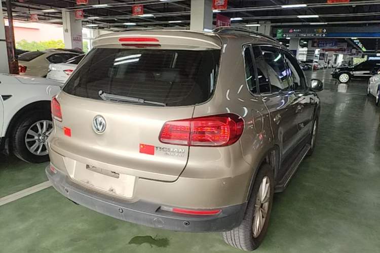 Used Volkswagen Tiguan 2016 300TSI Automatic Two-Wheel Drive Comfort Edition Rear Right 45 Deg
