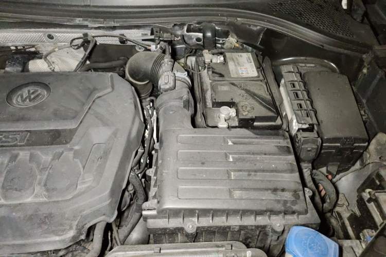 Used Volkswagen Tiguan 2017 330TSI Four-Wheel Drive High-End Model Engine Bay Left