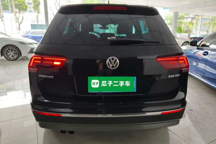 Used Volkswagen Tiguan 2017 330TSI All-Wheel-Drive Innovation Model Exterior 3