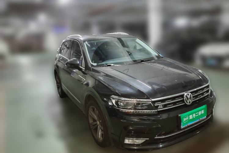 Used Volkswagen Tiguan 2017 330TSI Four-Wheel Drive High-End Model Front Right 45 Deg