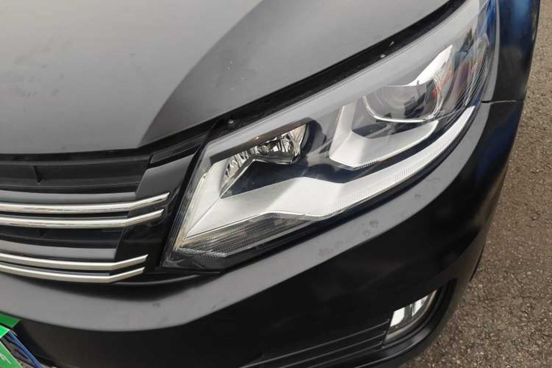 Used Volkswagen Tiguan 2017 300TSI Automatic Two-Wheel Drive Silk Road Comfort Edition Left Front Headlight