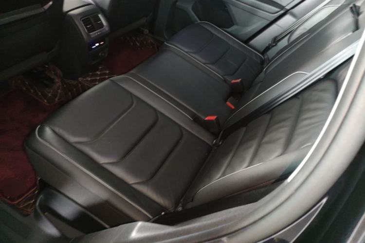 Used Volkswagen Tiguan 2017 330TSI All-Wheel-Drive Innovation Model Left Rear Seat