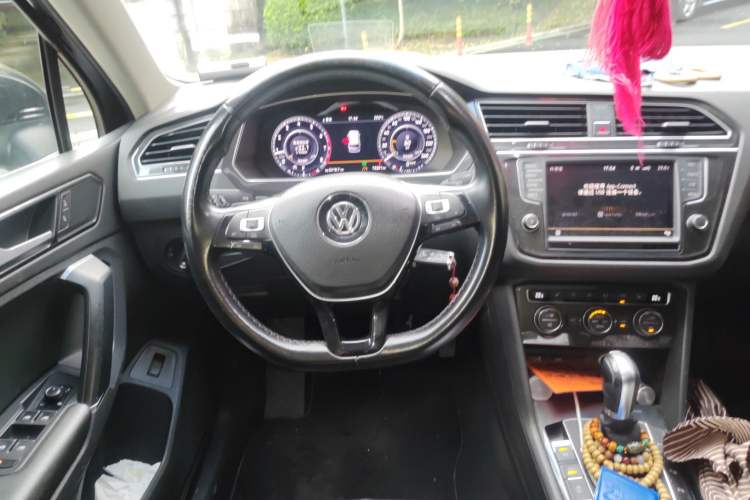 Used Volkswagen Tiguan 2017 330TSI Four-Wheel Drive High-End Model Steering Wheel