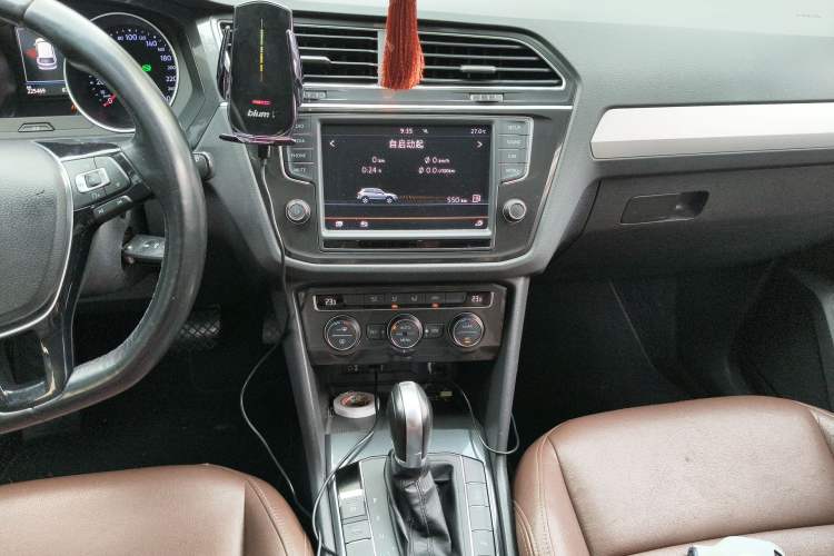 Used Volkswagen Tiguan 2017 280TSI Two-Wheel-Drive Elite Version Audio And AC Panel