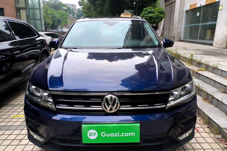 Used Volkswagen Tiguan 2017 280TSI Two-Wheel-Drive Elite Version Front