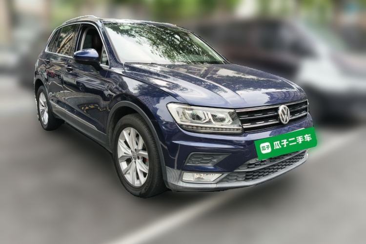 Used Volkswagen Tiguan 2017 280TSI Two-Wheel-Drive Elite Version Front Right 45 Deg