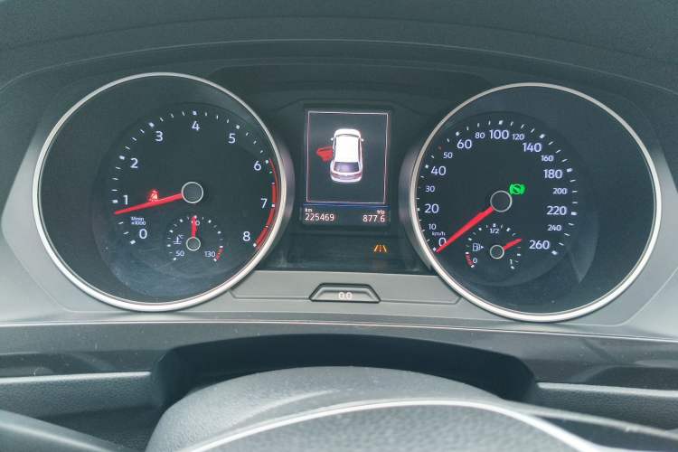 Used Volkswagen Tiguan 2017 280TSI Two-Wheel-Drive Elite Version Instrument Cluster