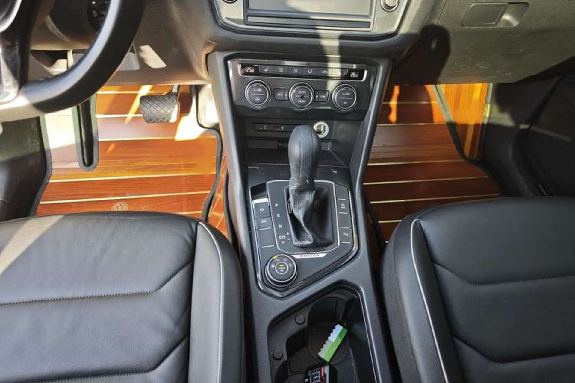 Used Volkswagen Tiguan 2017 330TSI All-Wheel-Drive Innovation Model Interior 9