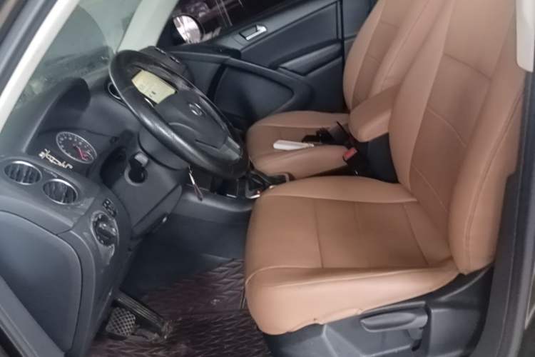 Used Volkswagen Tiguan 2017 300TSI Automatic Two-Wheel Drive Silk Road Luxury Edition Left Front Seat