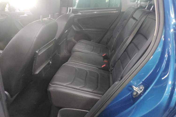 Used Volkswagen Tiguan 2017 330TSI All-Wheel-Drive Innovation Model Left Rear Seat
