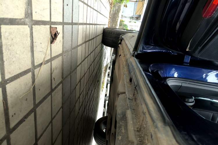 Used Volkswagen Tiguan 2017 280TSI Two-Wheel-Drive Elite Version Left Side Sill