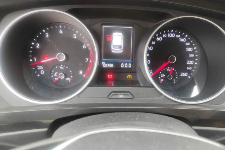 Used Volkswagen Tiguan 2017 280TSI Two-Wheel-Drive Elite Version Odometer Close Up