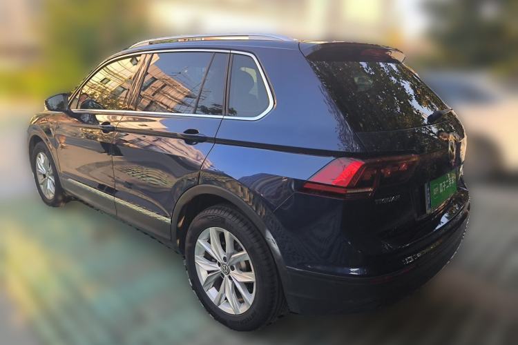 Used Volkswagen Tiguan 2017 280TSI Two-Wheel-Drive Elite Version Rear Left 45 Deg