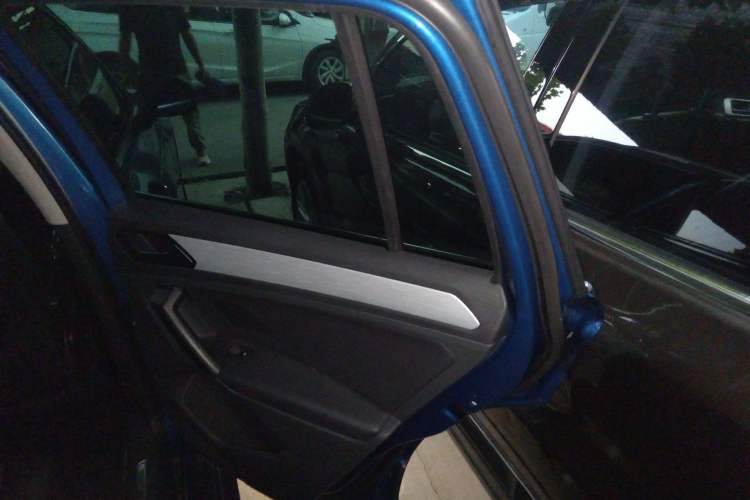 Used Volkswagen Tiguan 2017 280TSI Two-Wheel-Drive Elite Version Right Rear Door Interior